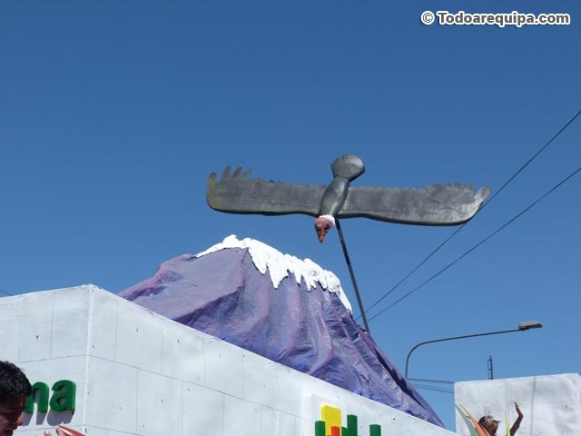 El Misti y el cóndor de InkaFarma