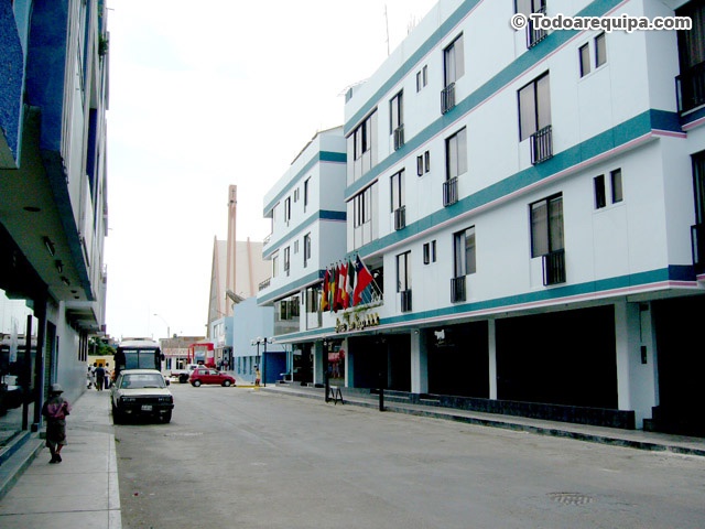 edificios-en-camana