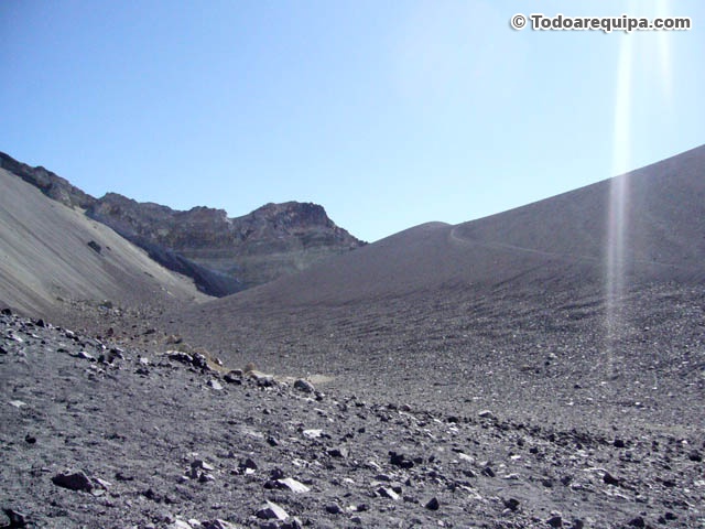 camino-al-crater