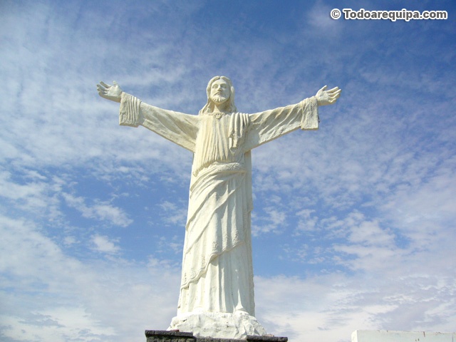 El Cristo Mirador de la Punta de Bombon