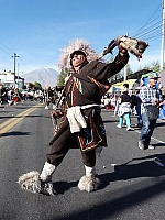 Traje típico de la Danza Guerrera los Unkakos