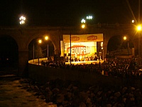 Serenta en el aniversario de Arequipa