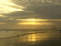 atardeceres-en-las-playas-camana